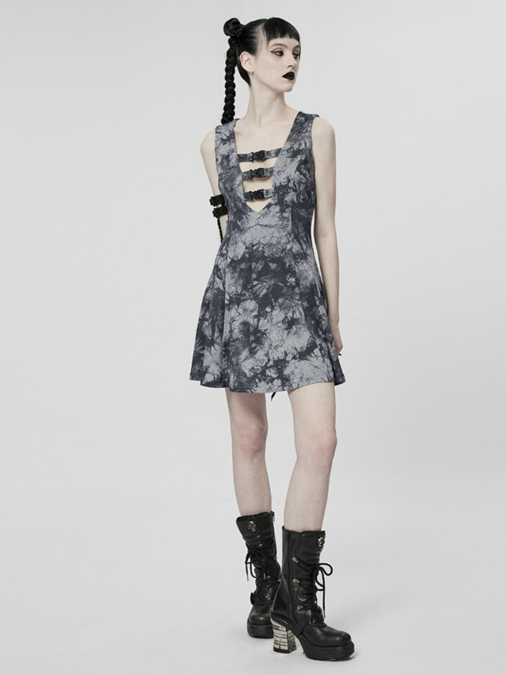 Cyber Sleeveless Backless Chiffon Dress